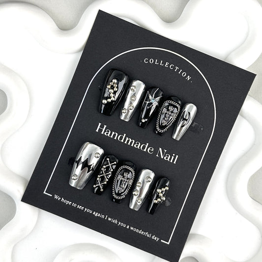 GlimmyGo Handcrafted Gothic Queen Press-On Nails - Metallic Gloss Long Coffin & Handcrafted Opulence